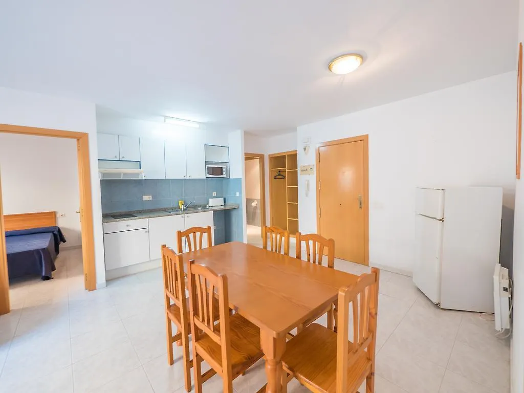 Apartamentos Ar Easy Nautic Blanes 0*,  España