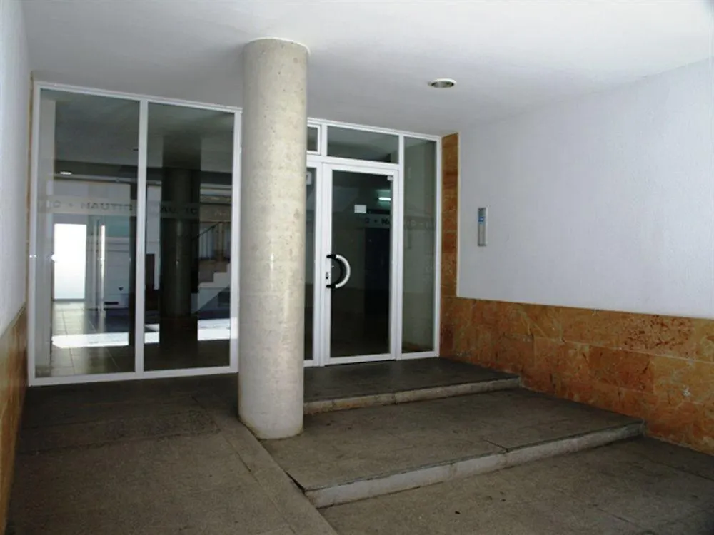 Apartamentos Ar Easy Nautic 블랑스